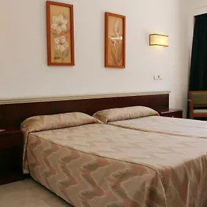 la-nina-cala-millor-mallorca.allmallorcahotels.com/